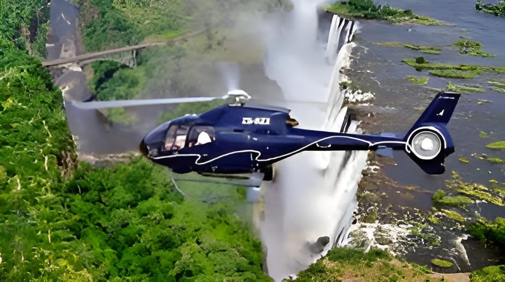Helicopter Flight over Victoria Falls gallery photo 12