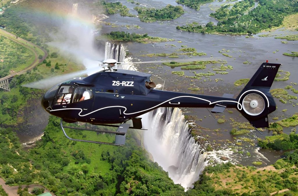 Helicopter Flight over Victoria Falls gallery photo 15