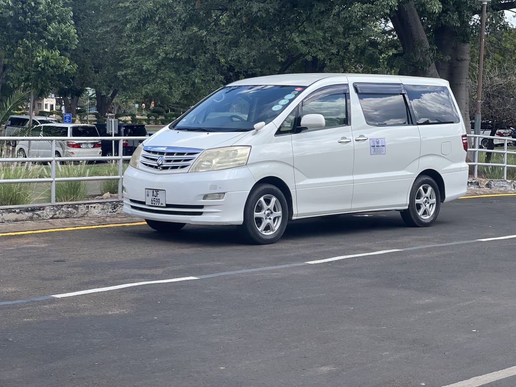 Yankee Travel and Tours private transfer